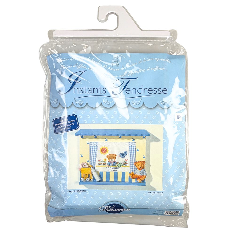 Princesse - Instants Tendresse - Embroidery kit with frame - 13 x 18 cm