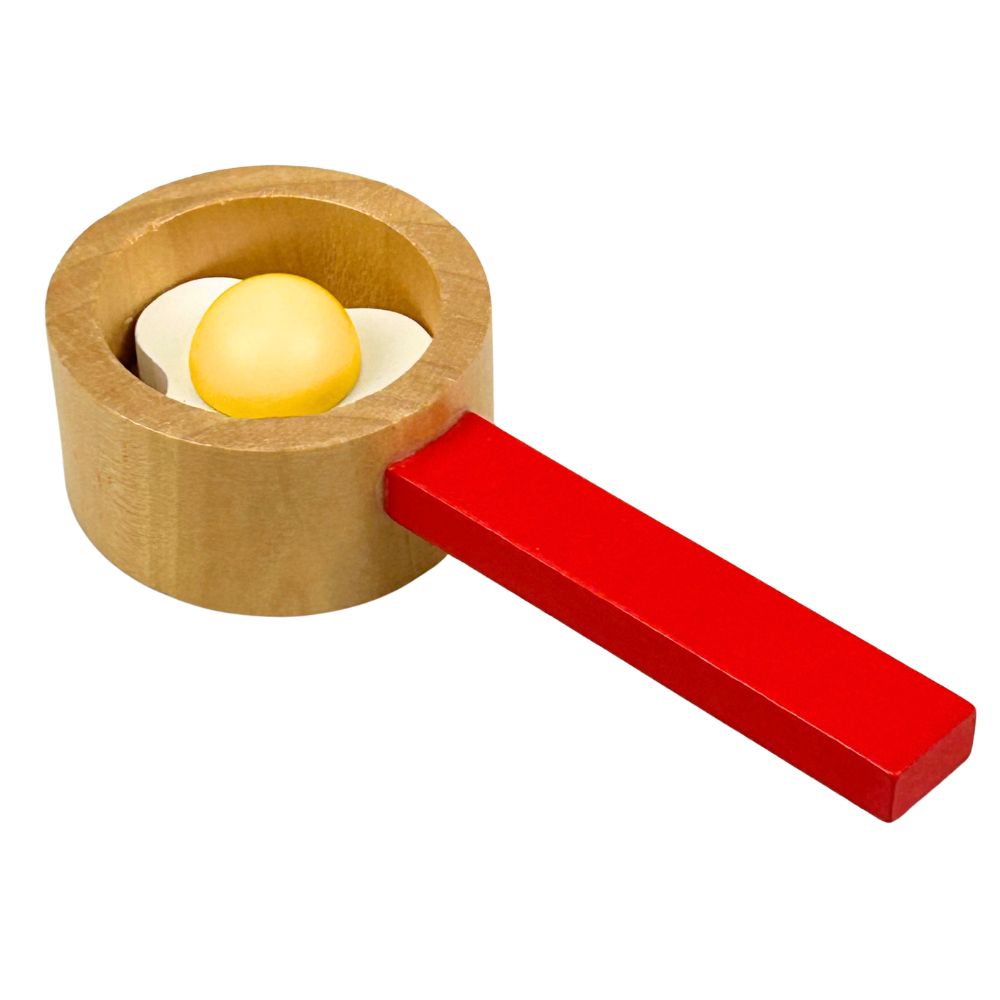 Houten pan met ei - 10x6x6cm
