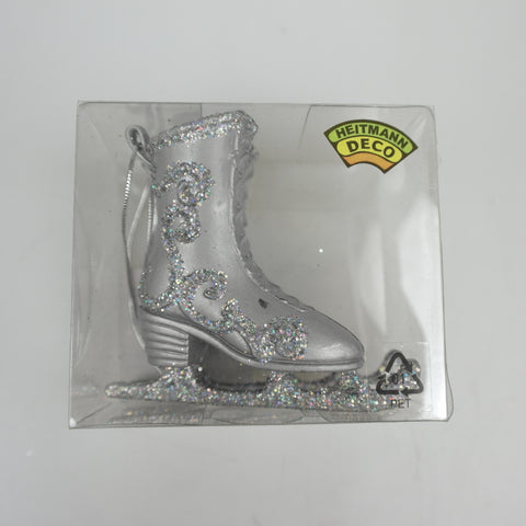 Pair of ice skates - approx. 7 x 8 cm silver